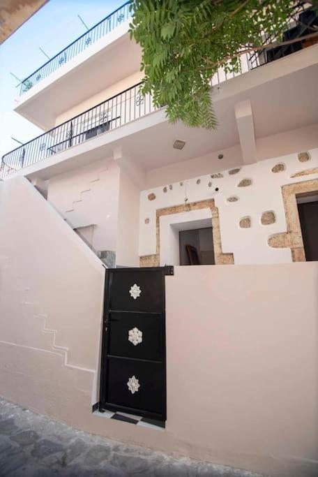 Ammoudara'S Apartments Rooftop Kalymnos Town Luaran gambar
